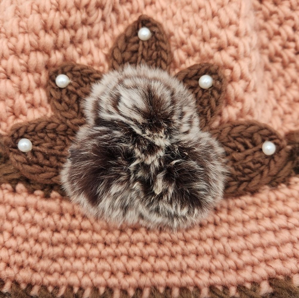 Vintage Style Handmade Crochet Knit Cloche Hat Fur Pearl Floral Detail S/M - Picture 5 of 8